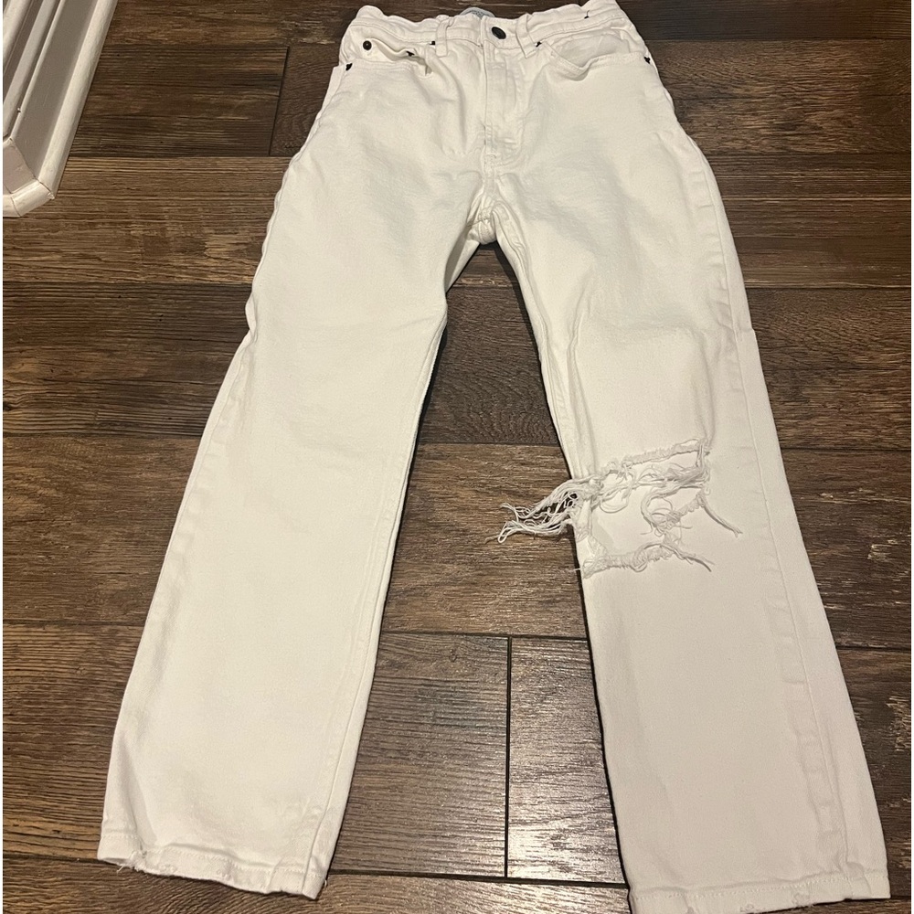 Abercrombie and Fitch- Ankle straight ultra high rise